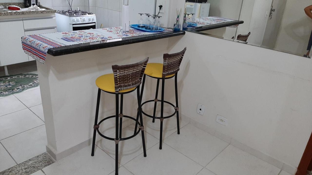 Lindo Apartamento Enseada Гуаружа Екстериор снимка