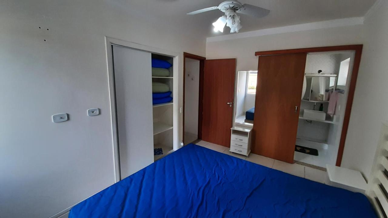 Lindo Apartamento Enseada Гуаружа Екстериор снимка