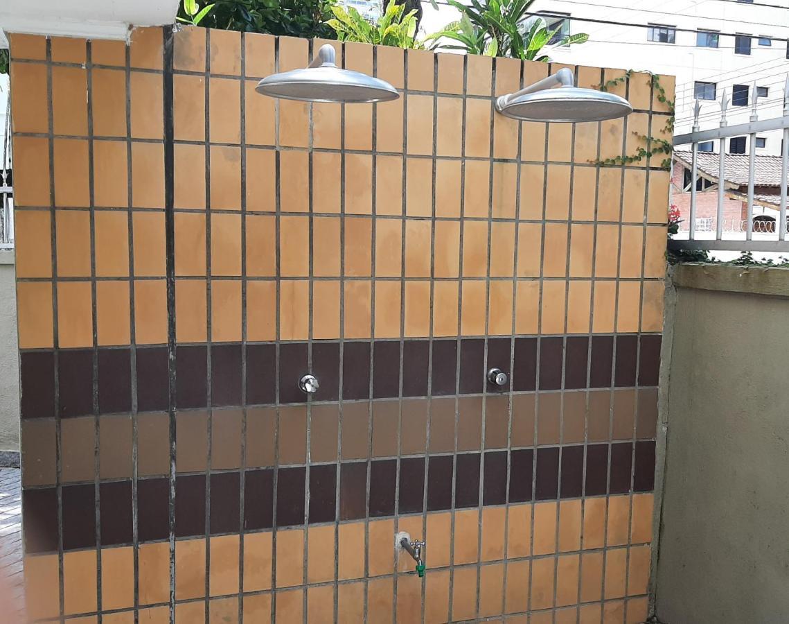 Lindo Apartamento Enseada Гуаружа Екстериор снимка