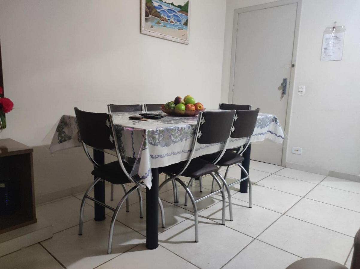 Lindo Apartamento Enseada Гуаружа Екстериор снимка